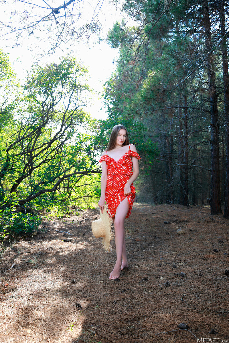 Раиса, 20 лет, 9 размер груди